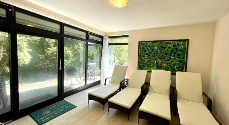 Big vacation home | Dogs allowed — photo 3