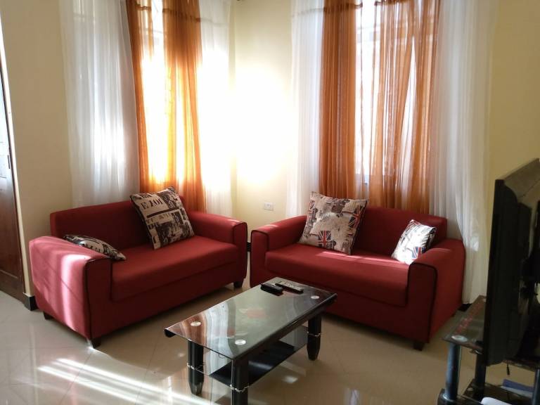 House Dar es Salaam