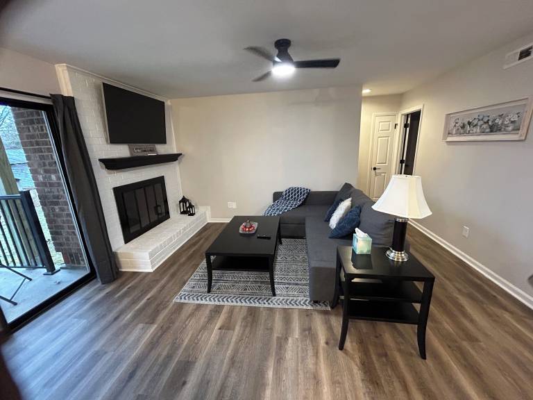 Condo McAlpine