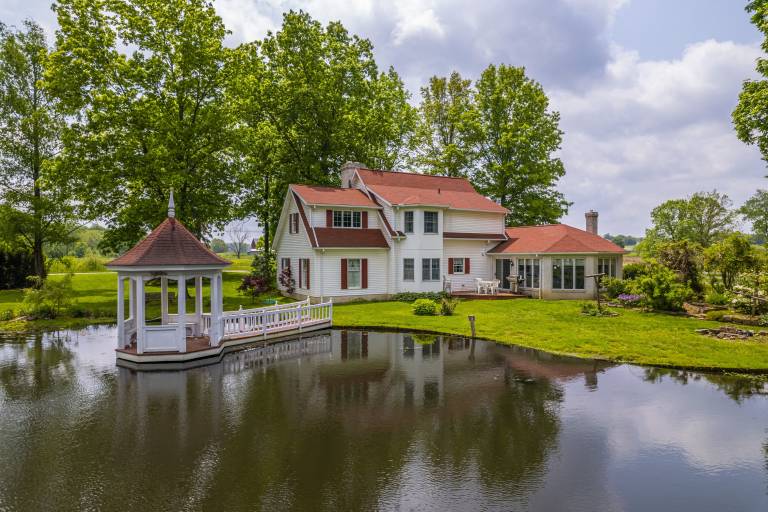 Cottage  Wooster
