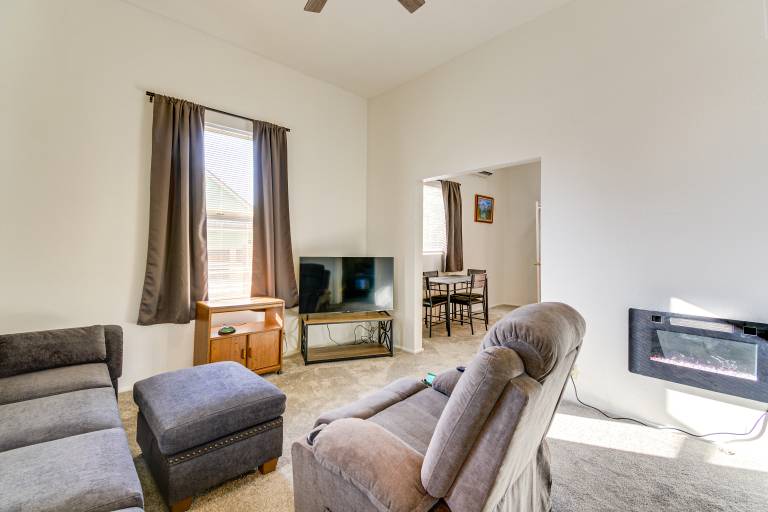 Walkable Location, Fenced Yard: Wickenburg Home! — photo 3