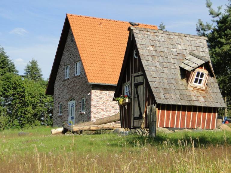 Charming vacation home with sauna, yard & patio | Nature view | Dogs allowed — photo 3