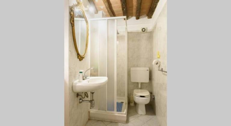 La Casa del Conte by Francigena Apartments — photo 2