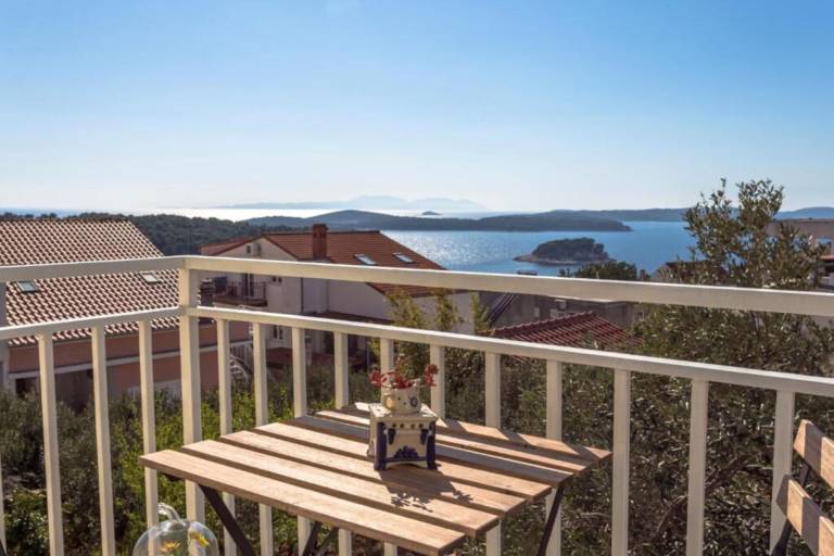 Holiday apartment with terrace | Panoramic view — photo 5
