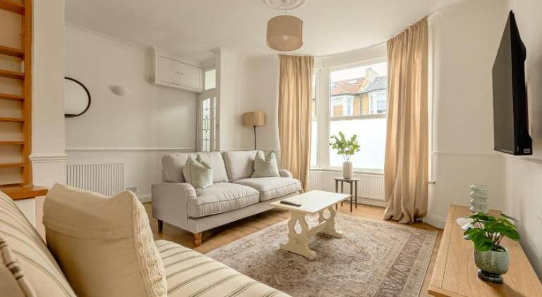 Apartment  Forest Gate