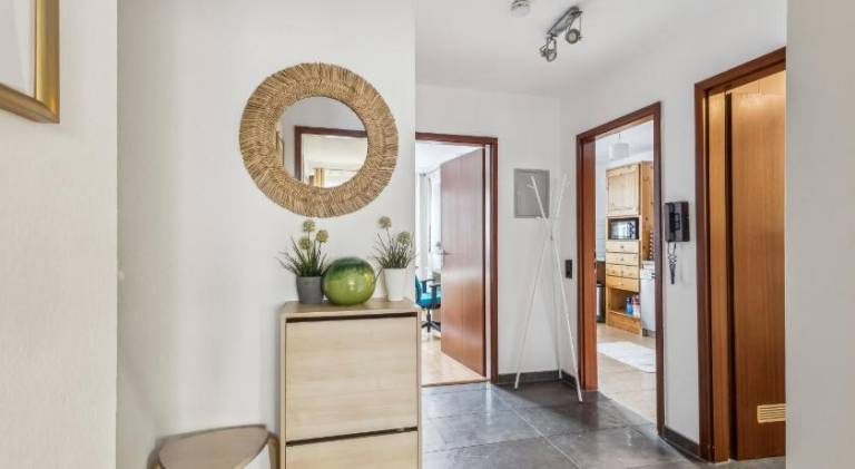 Rental apartment with jacuzzi — photo 4