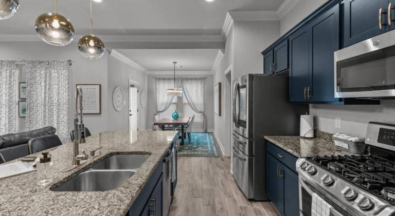 House with yard & BBQ — photo 3