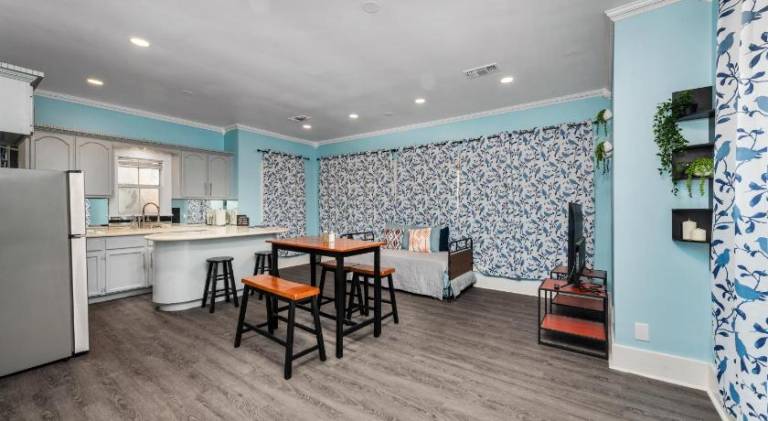 Holiday apartment with 1 room for 5 persons in Houston, TX