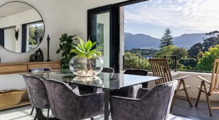 115 m&sup2; Ferienwohnung