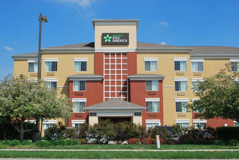 Extended Stay America Suites - St. Louis - Westport - Central in Maryland Heights, MO
