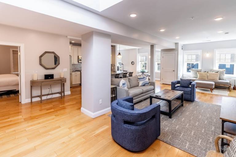 Condo Newport