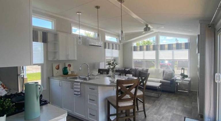 Vine Ridge Resort - Cottages — photo 2