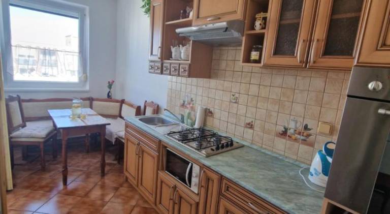 Apartment with 2 rooms for 5 persons — photo 2
