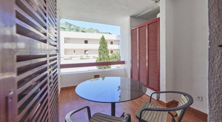 Apartment with patio | Next to the beach | Pets allowed — photo 4