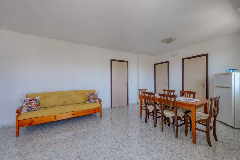Apartment 'Paola' with Private Terrace and Air Conditioning — photo 4