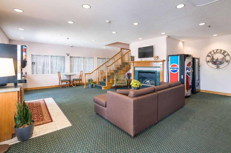 Rodeway inn Urbana Champaign University Area — photo 4