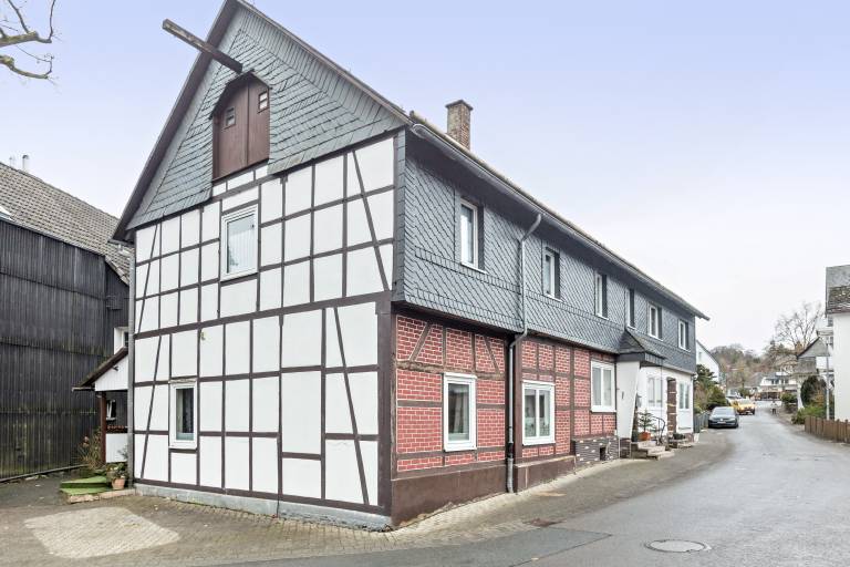Child-friendly rental apartment with BBQ, garden & fast internet | Suitable for remote work | Dogs allowed in Willingen