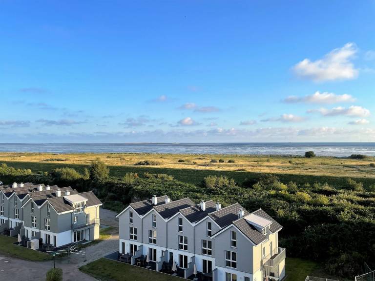 Moderne, hochwertige Ferienwohnung, Sauna, großer Balkon, Meerblick, Strandnah — photo 3