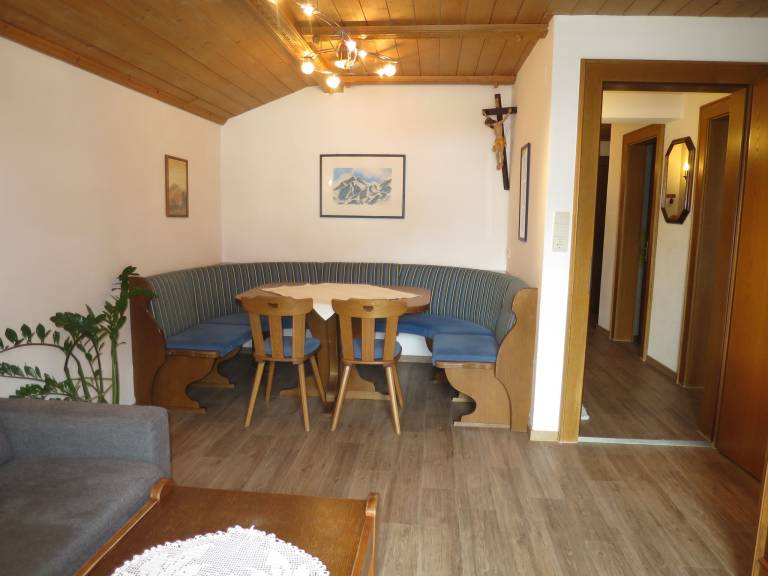 Pleasant apartment with garden | Pets are welcome — photo 2