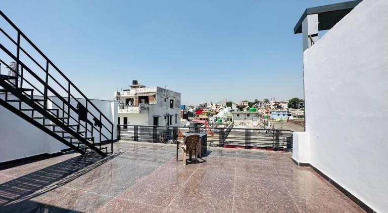 Spacious 5BR penthouse — photo 5