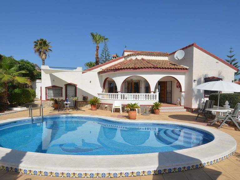 Villa Rojales