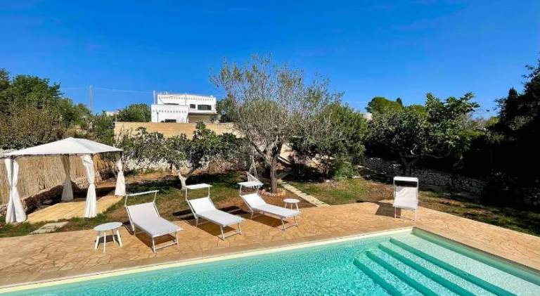 Villa with pool in Salve