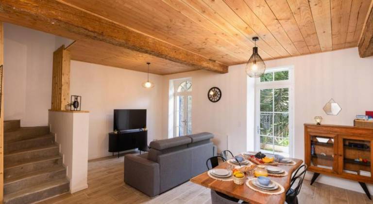 House with 2 rooms for 6 persons — photo 2
