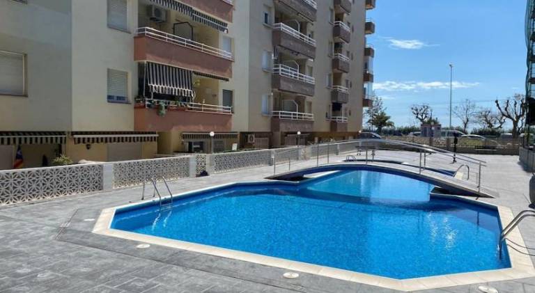 Rental apartment with pool — photo 2