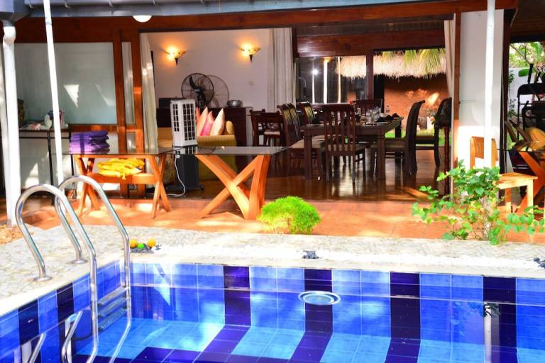 Accommodation  Slave Island