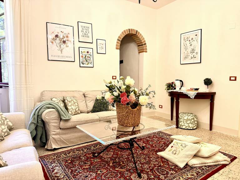 Vacation home with garden, grill & terrace — photo 4