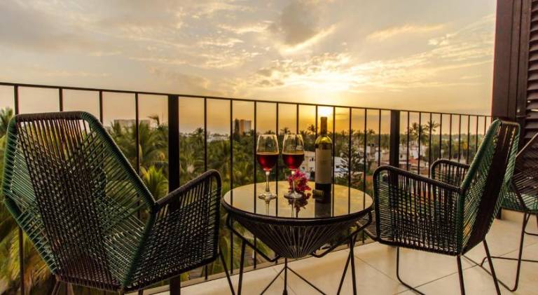 NIZA FIVE Luxury Beach Apartments — photo 4