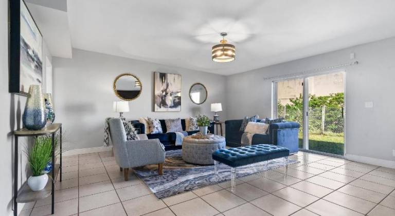 House | Good for workation | Pets allowed in West Palm Beach, FL