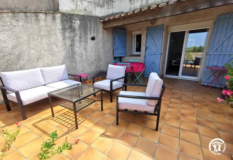 Gite with terrace, grill & garden — photo 4