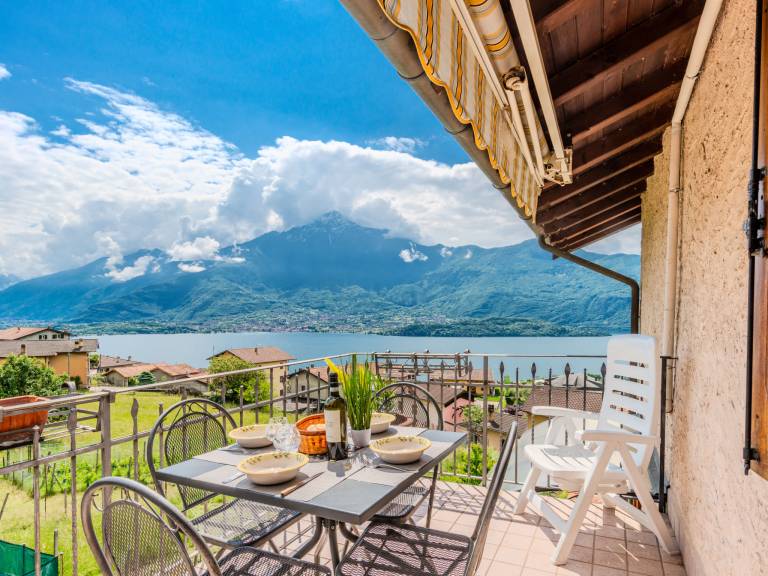Apartment  Gera Lario