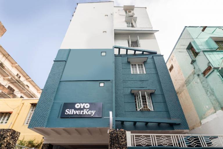 Hotel O Himayat Nagar Circle Near Snow World