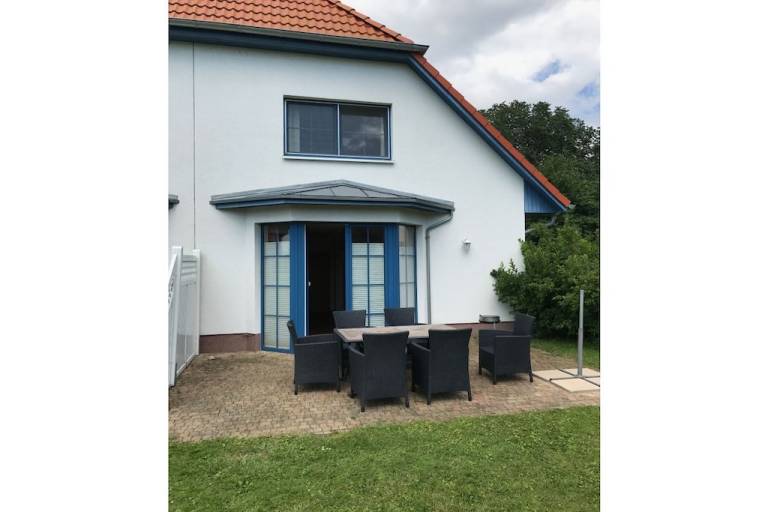 Vacation home with barbecue & terrace — photo 5