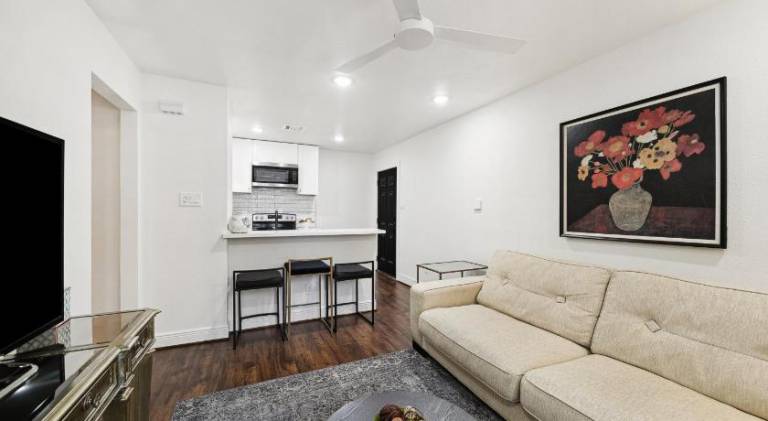 Apartment with 1 room for 4 persons — photo 2
