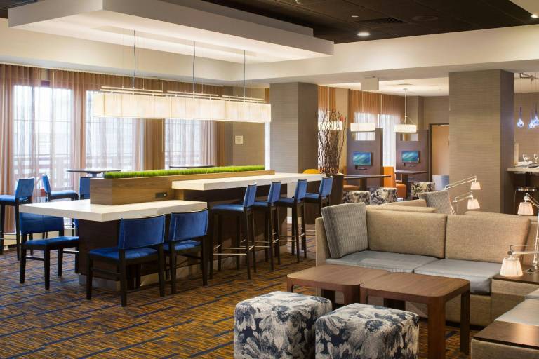 Courtyard by Marriott Providence Downtown — photo 2