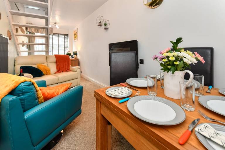 Cabin Nefyn