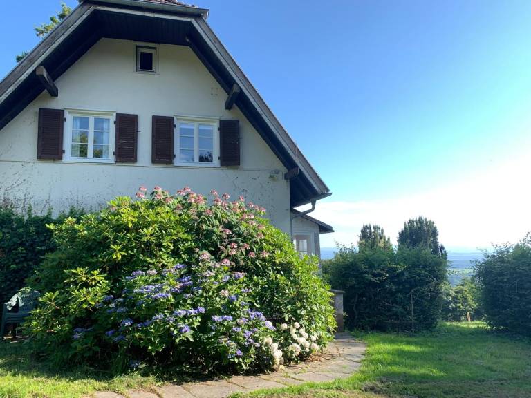 Holiday Home '1a' with Mountain View, Private Terrace and Wi-Fi — photo 4