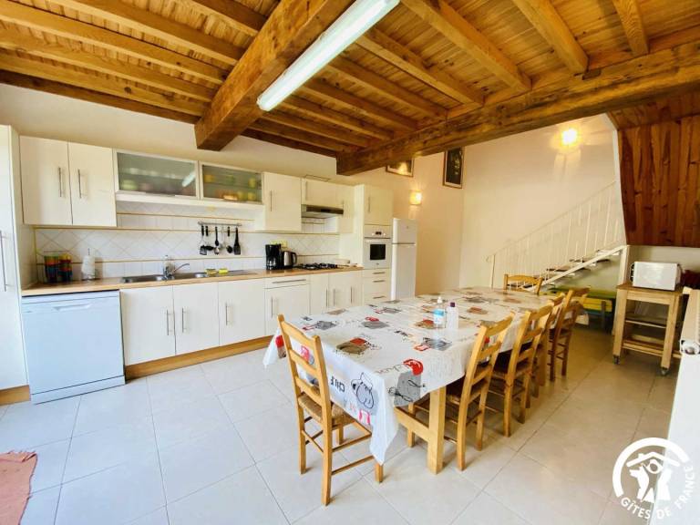 Gite with yard, terrace & barbecue — photo 4