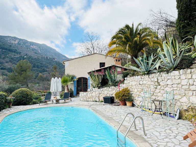Villa Carros