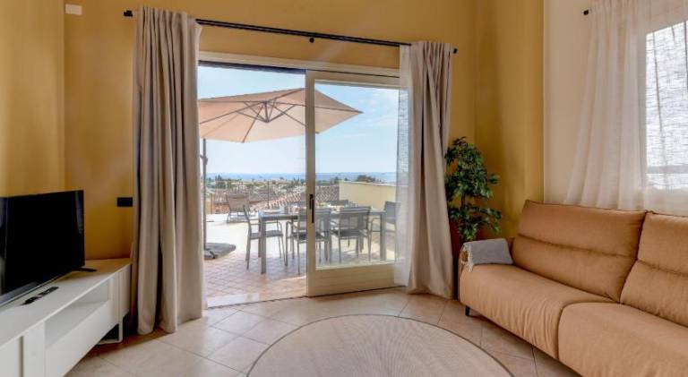 Charming holiday apartment with patio | Pets are welcome — photo 2