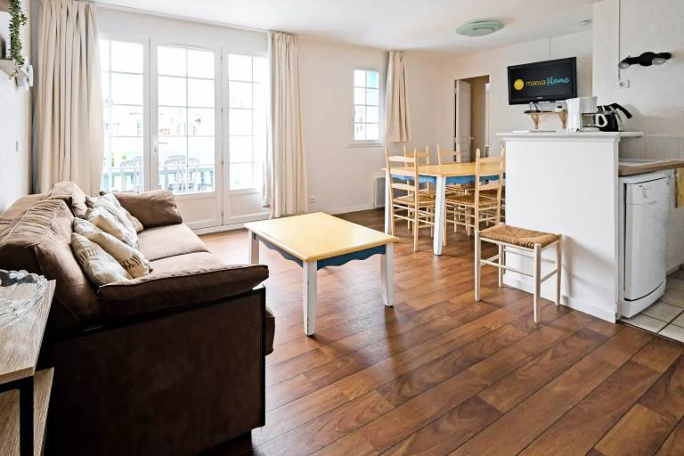 Apartment with sauna — photo 2