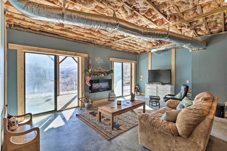 Cabin Creston