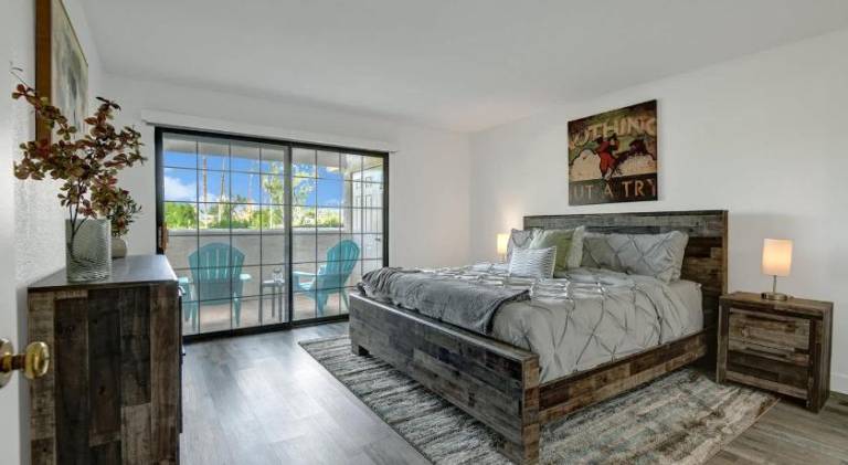 Beautiful vacation home with pool | Pets are welcome — photo 2