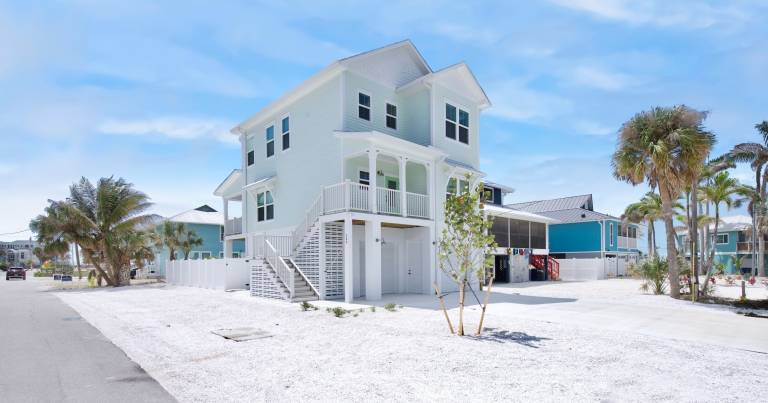 Dom Fort Myers Beach