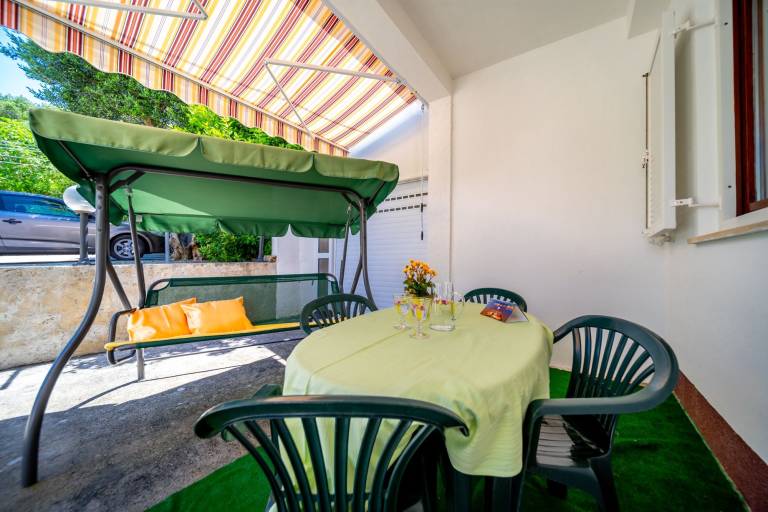Pleasant rental apartment with patio & barbecue | Pets are welcome — photo 2