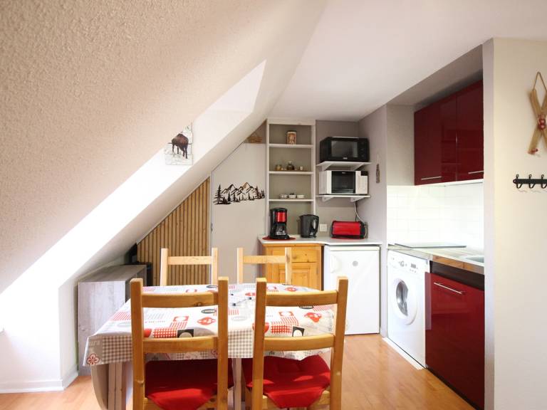 Apartment with 1 room for 4 persons — photo 3