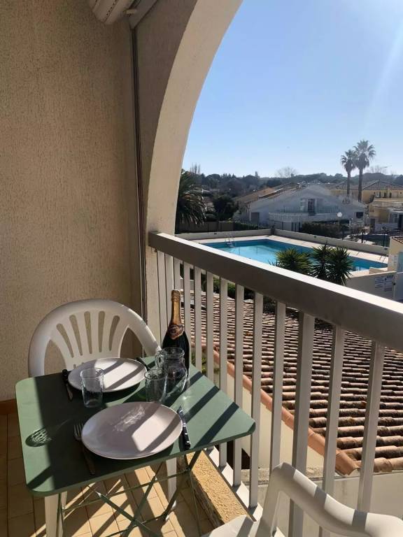 Studio with pool & patio in Agde